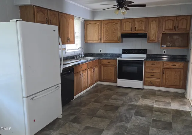 Photo 3 of Single family home for sale at 115 Allen Ave, Franklinton, NC 27525 | MLS# 10186529 | Listing updated on 2026-09-18