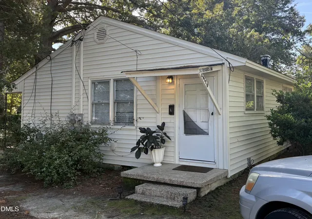Photo 22 of Multi family home for sale at 2102 Rogers Dr, Fayetteville, NC 28303 | MLS# 10189924 | Listing updated on 2026-09-10