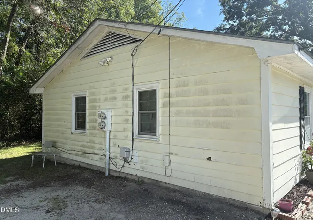 Photo 4 of Multi family home for sale at 2316 Edgar St, Fayetteville, NC 28301 | MLS# 10191190 | Listing updated on 2026-09-10
