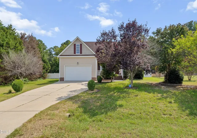 Photo 2 of Sale Pending at 541 Spruce Meadows Ln, Willow Spring, NC 27592 | MLS# 10190075 | Listing updated on 2026-09-15