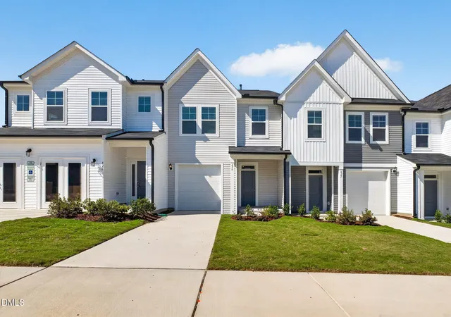 Townhouse for sale at 424 Barrington Ky Dr, Zebulon, NC 27597 | MLS# 10186731