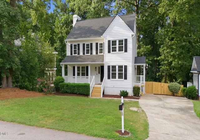 Photo 1 of Sale Pending at 6621 Tealbriar Dr, Raleigh, NC 27615 | MLS# 10189848 | Listing updated on 2026-09-11