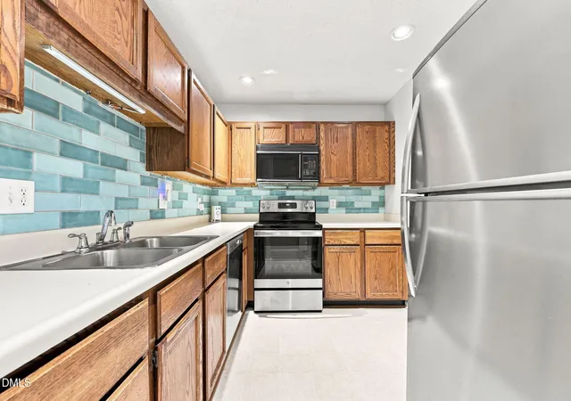 Photo 3 of Sale Pending at 101 Thomas Ln, Carrboro, NC 27510 | MLS# 10190484 | Listing updated on 2026-09-19