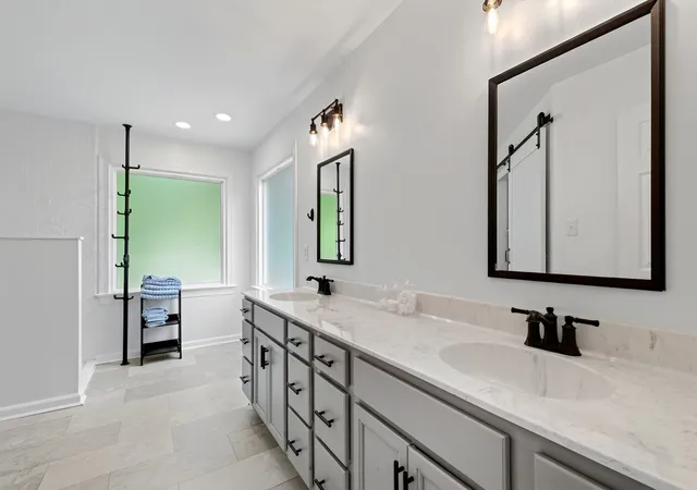 Photo 4 of Single family home for sale at 104 Acadia Ct, Cary, NC 27513 | MLS# 10186879 | Listing updated on 2026-09-09