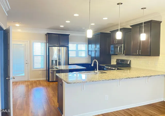 Photo 4 of Single family home for sale at 1204 Russet Ln, Apex, NC 27523 | MLS# 10190289 | Listing updated on 2026-09-08