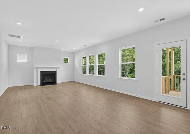 Photo 3 of Sale Pending at 1021 Winter Hvn Dr, Knightdale, NC 27545 | MLS# 10187024 | Listing updated on 2026-09-21