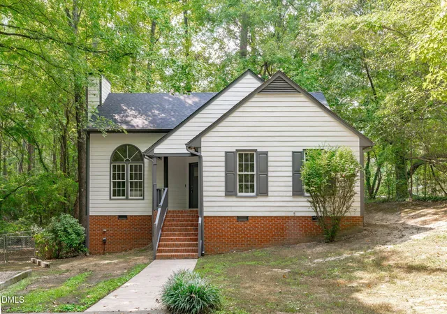 Photo 1 of Single family home for sale at 3425 Baugh St, Raleigh, NC 27604 | MLS# 10190814 | Listing updated on 2026-09-22