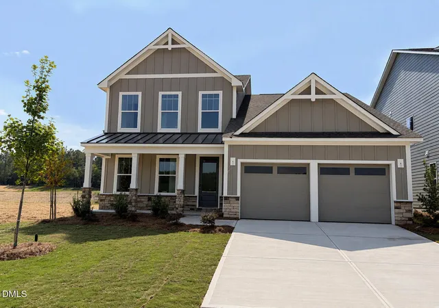 Photo 1 of Single family home for sale at 34 Hawks View Point #390, Pittsboro, NC 27312 | MLS# 10187089 | Listing updated on 2026-10-05