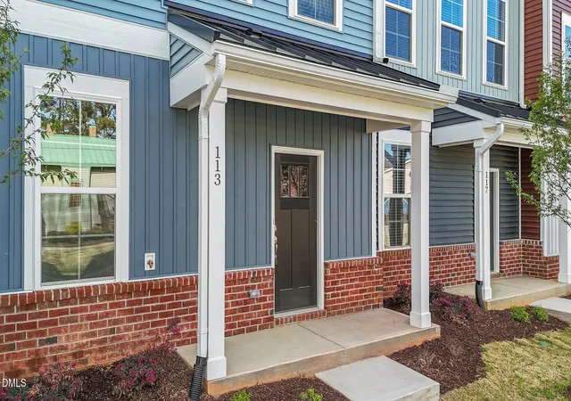 Photo 3 of Townhouse for sale at 113 Pearl St, Garner, NC 27529 | MLS# 10187086 | Listing updated on 2026-09-20