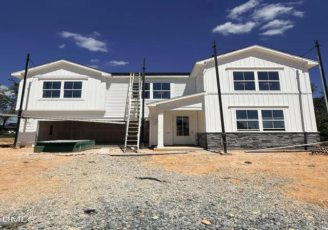 Photo 1 of Single family home for sale at 171 Riverstone Dr, Fuquay Varina, NC 27526 | MLS# 10191786 | Listing updated on 2026-09-10