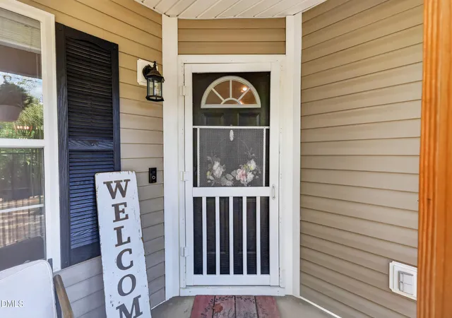 Photo 4 of Sale Pending at 636 Harris Point Way, Wake Forest, NC 27587 | MLS# 10191851 | Listing updated on 2026-09-21