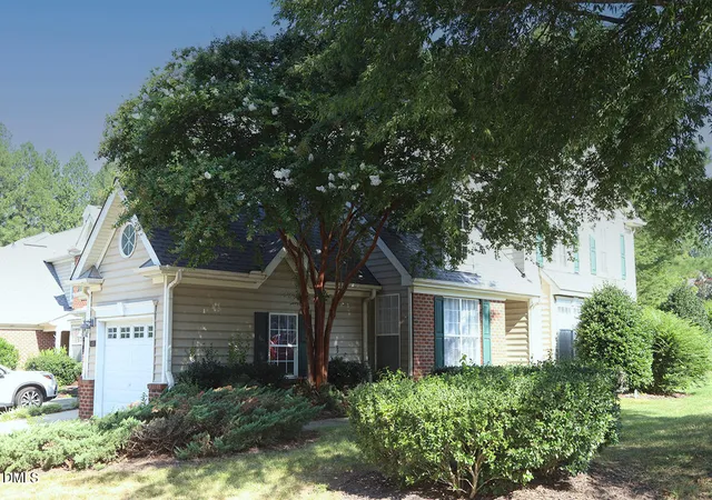 Photo 3 of Townhouse for sale at 11230 Maplecroft Ct, Raleigh, NC 27617 | MLS# 10187340 | Listing updated on 2026-09-04