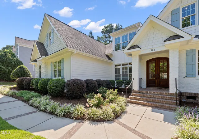 Photo 2 of Sale Pending at 1328 Heritage Hts Ln, Wake Forest, NC 27587 | MLS# 10190503 | Listing updated on 2026-09-07