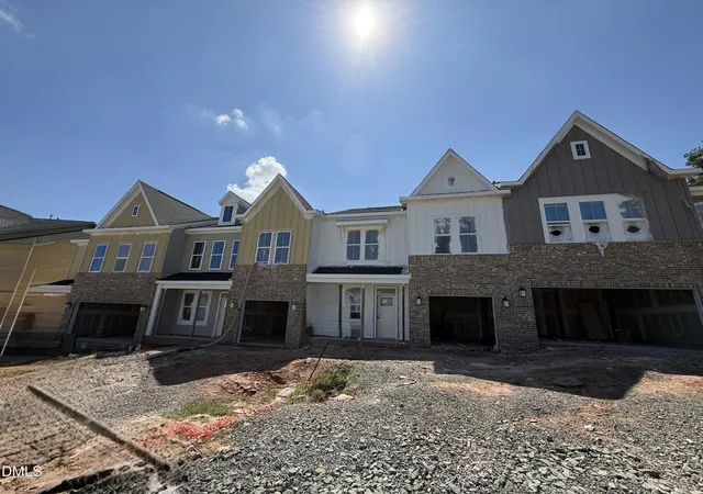 Photo 2 of Townhouse for sale at 609 Lanceleaf Ln #13, Durham, NC 27703 | MLS# 10187486 | Listing updated on 2026-10-04