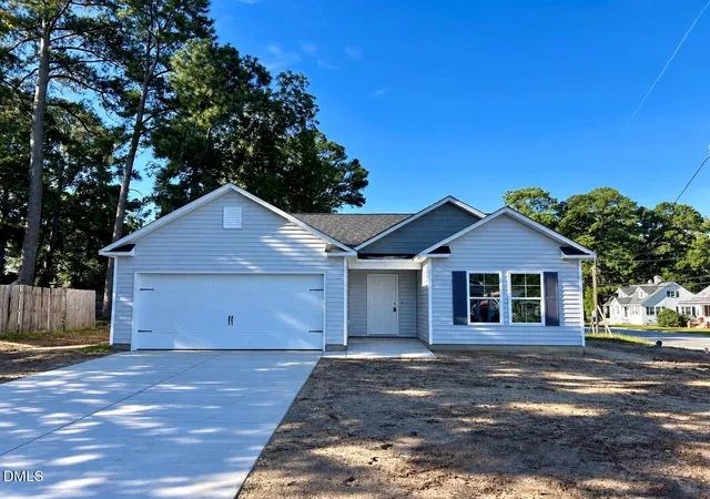 Photo 1 of Single family home for sale at 107 W Burnette St, Pinetops, NC 27864 | MLS# 10187388 | Listing updated on 2026-09-08