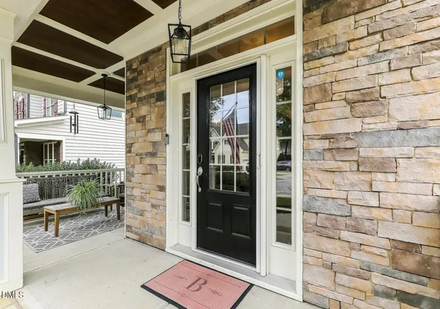 Photo 4 of Single family home for sale at 1993 Steeple Chase Bnd, Apex, NC 27502 | MLS# 10189891 | Listing updated on 2026-10-20