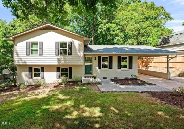 Photo 1 of Sale Pending at 906 Griffis St, Cary, NC 27511 | MLS# 10191333 | Listing updated on 2026-09-13
