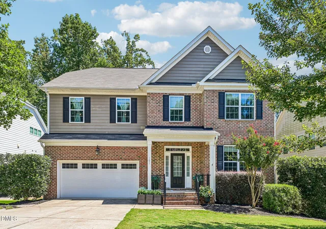 Photo 1 of Single family home for sale at 191 Chatsworth Ln, Clayton, NC 27527 | MLS# 10192356 | Listing updated on 2026-10-02