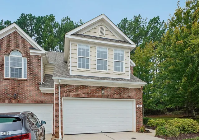 Photo 3 of Townhouse for sale at 807 Swan Neck Ln, Raleigh, NC 27615 | MLS# 10190115 | Listing updated on 2026-09-16