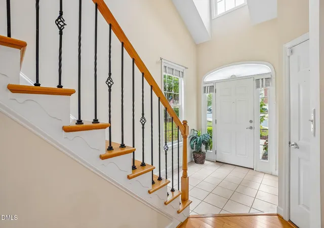 Photo 4 of Townhouse for sale at 807 Swan Neck Ln, Raleigh, NC 27615 | MLS# 10190115 | Listing updated on 2026-09-16