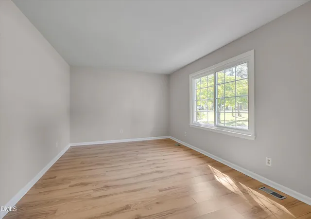 Photo 4 of Sale Pending at 131 Harris St, Wendell, NC 27591 | MLS# 10192078 | Listing updated on 2026-09-18