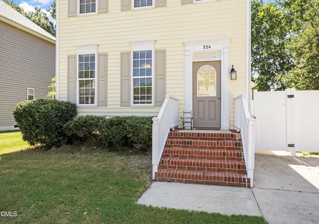 Photo 3 of Single family home for sale at 324 Mccarthy Dr, Clayton, NC 27527 | MLS# 10188417 | Listing updated on 2026-09-20