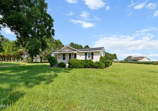 Photo 2 of Sale Pending at 2164 Benson Hardee Rd, Benson, NC 27504 | MLS# 10188673 | Listing updated on 2026-09-12