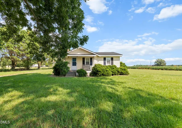 Photo 3 of Sale Pending at 2164 Benson Hardee Rd, Benson, NC 27504 | MLS# 10188673 | Listing updated on 2026-09-12