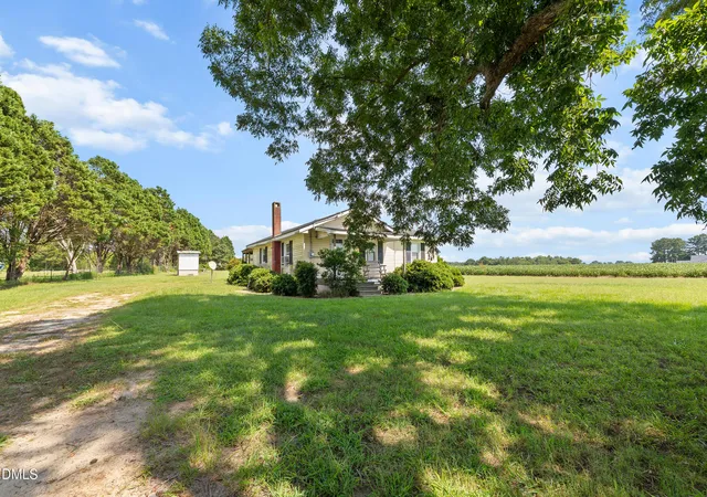 Photo 4 of Sale Pending at 2164 Benson Hardee Rd, Benson, NC 27504 | MLS# 10188673 | Listing updated on 2026-09-12
