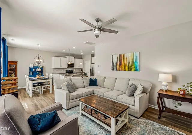 Photo 3 of Single family home for sale at 22 Matrix Ct, Clayton, NC 27520 | MLS# 10190769 | Listing updated on 2026-09-18