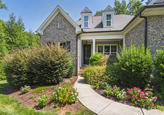 Photo 3 of Single family home for sale at 7108 Carries Reach Way, Raleigh, NC 27614 | MLS# 10190059 | Listing updated on 2026-09-16