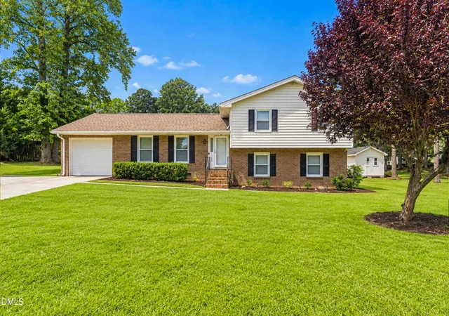 Photo 2 of Single family home for sale at 1600 Edgebrook Dr, Garner, NC 27529 | MLS# 10192434 | Listing updated on 2026-09-16