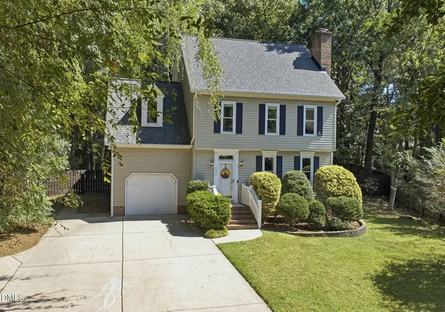 Photo 3 of Single family home for sale at 4700 Lord Nelson Dr, Raleigh, NC 27610 | MLS# 10192172 | Listing updated on 2026-10-21