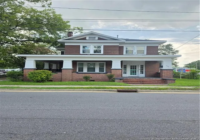 Photo 3 of Single family home for sale at 429 Gillespie St, Fayetteville, NC 28301 | MLS# 768318 | Listing updated on 2026-09-01
