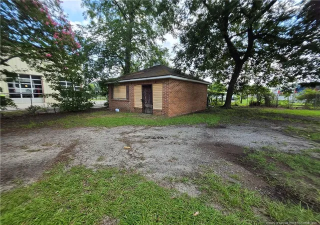Photo 4 of Single family home for sale at 429 Gillespie St, Fayetteville, NC 28301 | MLS# 768318 | Listing updated on 2026-09-01