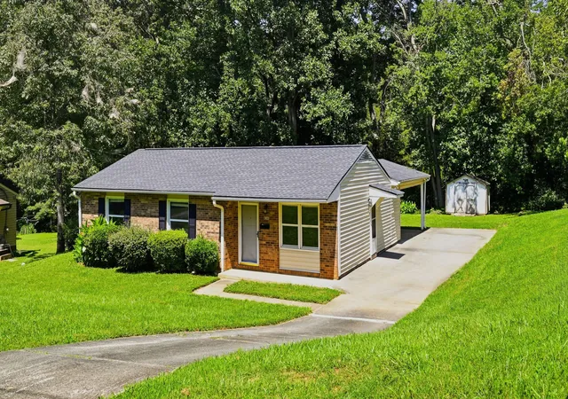 Photo 1 of Single family home for sale at 4140 Sunflower Cir, Winston Salem, NC 27105 | MLS# 10188685 | Listing updated on 2026-09-04