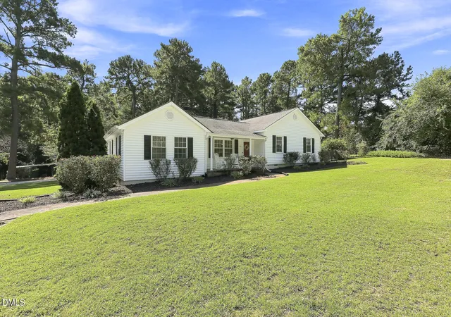 Photo 4 of Sale Pending at 80 Ebenezer Church Rd, Coats, NC 27521 | MLS# 10190608 | Listing updated on 2026-09-09