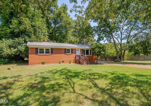Photo 1 of Single family home for sale at 165 Windsor Dr, Wake Forest, NC 27587 | MLS# 10188909 | Listing updated on 2026-09-28