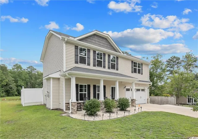 Photo 3 of Single family home for sale at 2441 Painters Mill Dr, Fayetteville, NC 28304 | MLS# 768207 | Listing updated on 2026-09-20