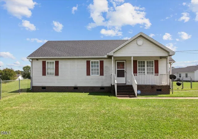 Photo 1 of Single family home for sale at 7032 Kingswood Cir, Stantonsburg, NC 27883 | MLS# 10191627 | Listing updated on 2026-09-10