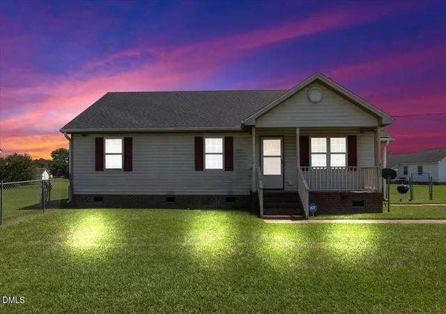 Photo 2 of Single family home for sale at 7032 Kingswood Cir, Stantonsburg, NC 27883 | MLS# 10191627 | Listing updated on 2026-09-10