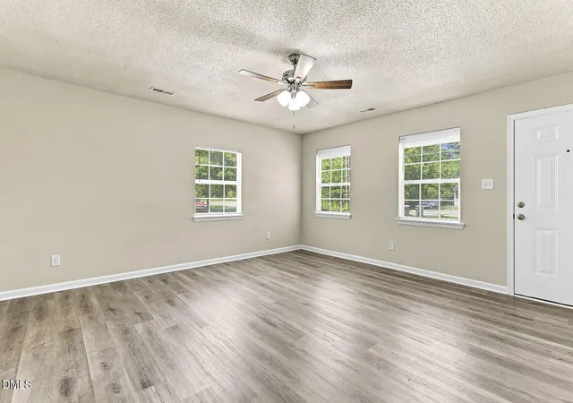 Photo 4 of Single family home for sale at 806 Felicia St, Durham, NC 27704 | MLS# 10190440 | Listing updated on 2026-09-18