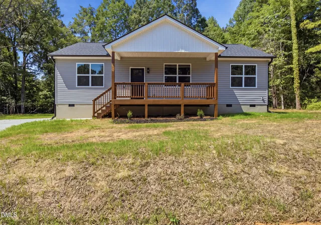 Photo 1 of Single family home for sale at 429 Tate Ave, Mebane, NC 27302 | MLS# 10188813 | Listing updated on 2026-09-09