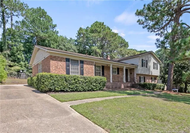 Photo 1 of Sale Pending at 2600 Colgate Dr, Fayetteville, NC 28304 | MLS# 768410 | Listing updated on 2026-09-15