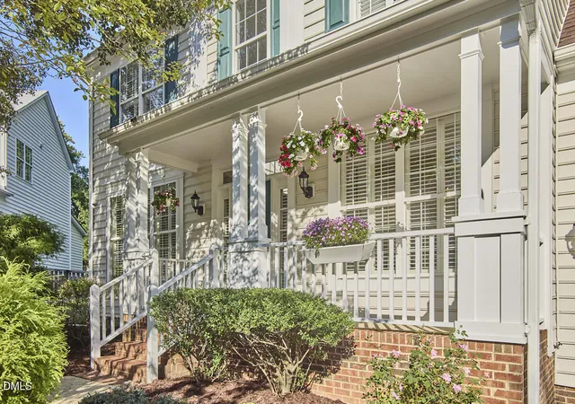 Photo 2 of Sale Pending at 6601 Monnell Dr, Raleigh, NC 27617 | MLS# 10190214 | Listing updated on 2026-09-17