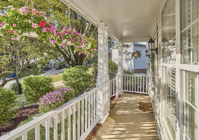 Photo 3 of Sale Pending at 6601 Monnell Dr, Raleigh, NC 27617 | MLS# 10190214 | Listing updated on 2026-09-17