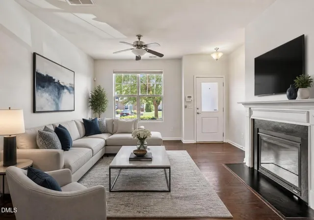 Photo 4 of Townhouse for sale at 76 Pocono Dr, Durham, NC 27705 | MLS# 10189264 | Listing updated on 2026-09-11
