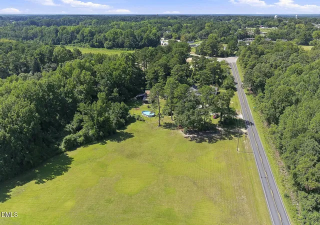 Photo 4 of Sale Pending at 150 Ebenezer Church Rd, Coats, NC 27521 | MLS# 10190553 | Listing updated on 2026-09-11