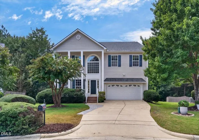 Photo 1 of Single family home for sale at 2405 Brasstown Ln, Apex, NC 27502 | MLS# 10190585 | Listing updated on 2026-09-03