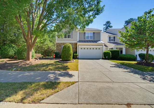 Photo 2 of Townhouse for sale at 9736 Renfield Dr, Raleigh, NC 27617 | MLS# 10190782 | Listing updated on 2026-09-04